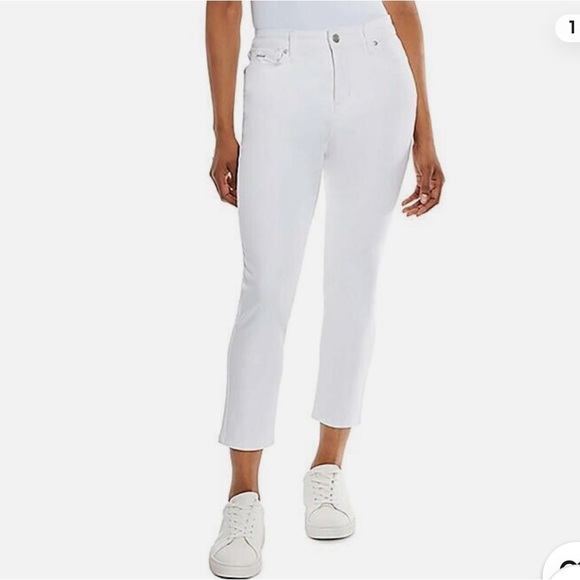 - Nine West ladies  top jean size 6 bright white brand new with tag very … - Picture 1 of 6